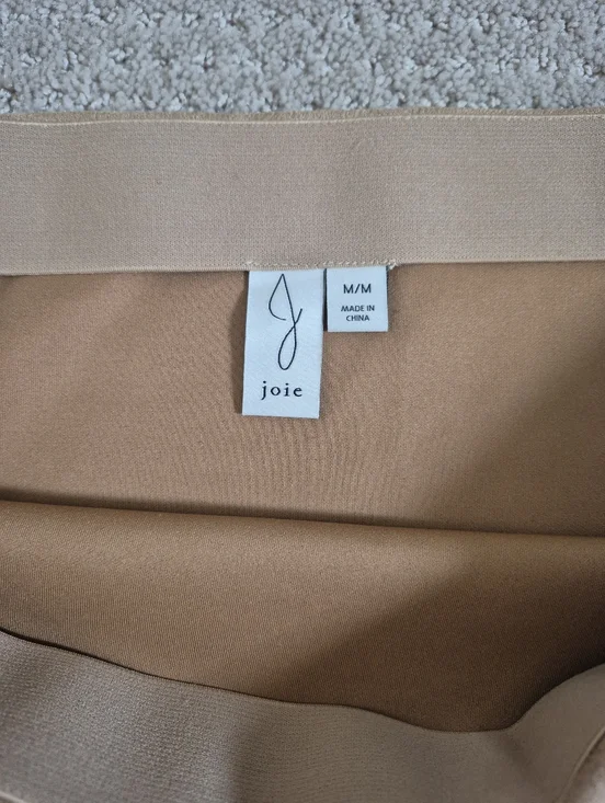 Joie NWT Tan Faux Suede Soft Mini Skirt Size Medium - Picture 6 of 10